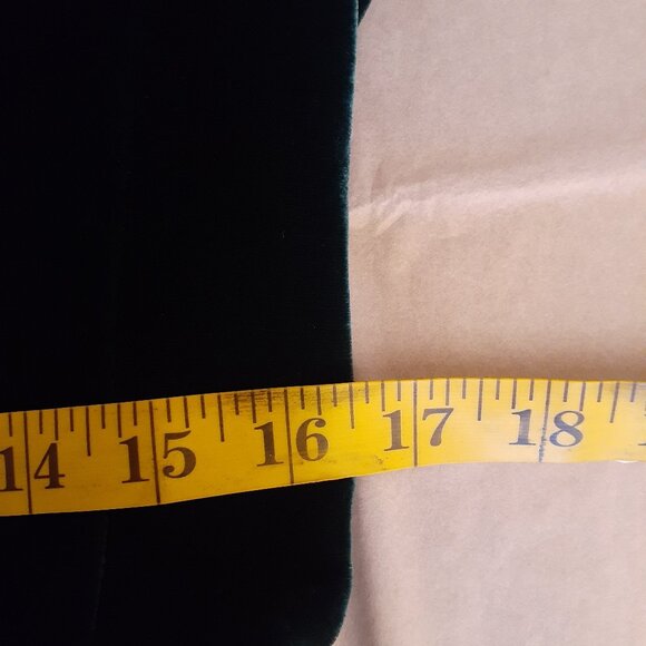 Tahari Velvet Blazer - Picture 13 of 14